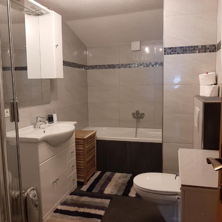 Ferienwohnung Kuenzer Alm - Apartment - 9