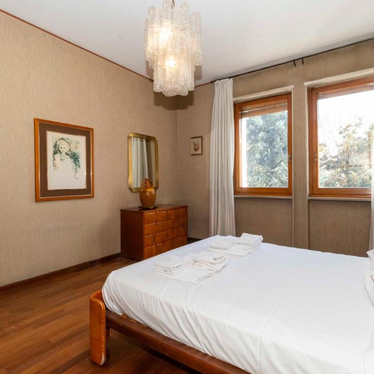 GuestHost - Massaua Roomy Vintage Apartment - Three-Bedroom Apartment - 19