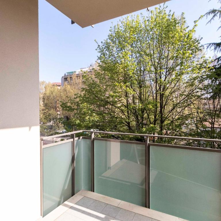 GuestHost - Massaua Roomy Vintage Apartment - Three-Bedroom Apartment - 36
