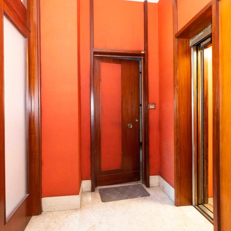 GuestHost - Massaua Roomy Vintage Apartment - Three-Bedroom Apartment - 41