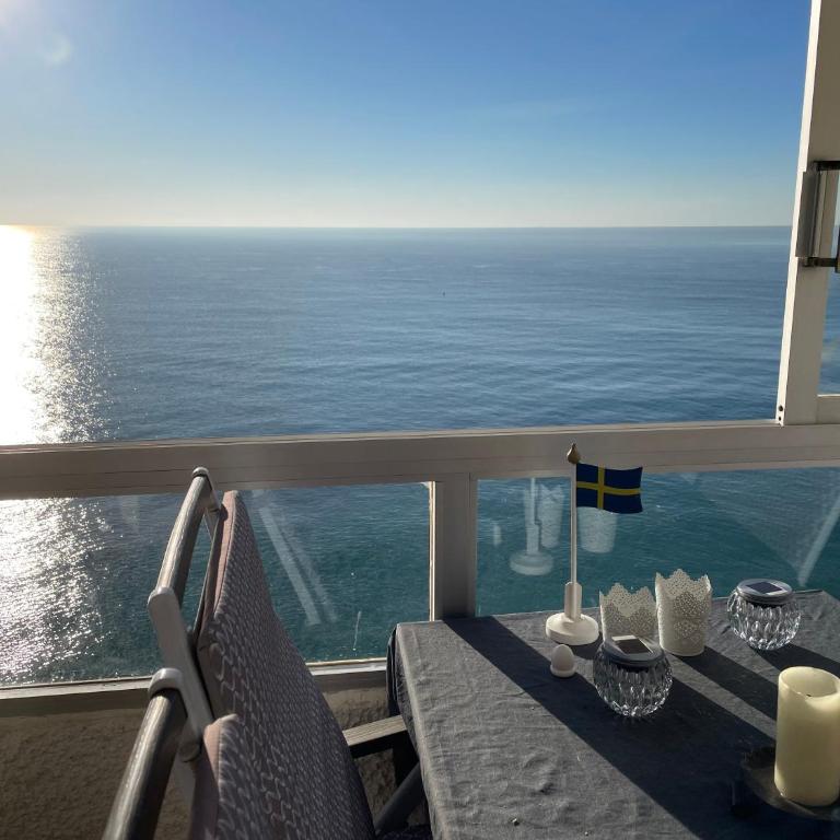 Ático espectacular en primera línea playa con piscina - Apartamento de 2 dormitorios - 1