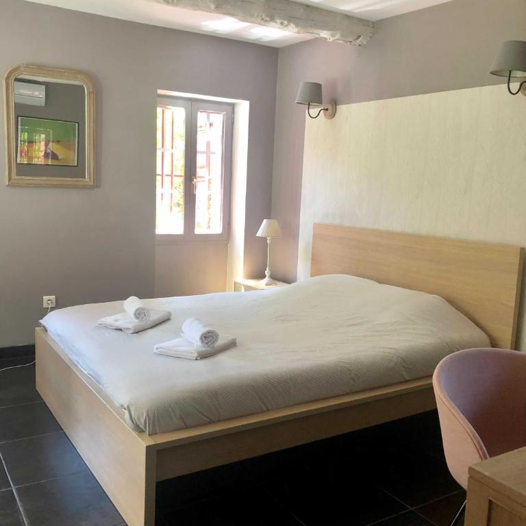 B&B Villa Roumanille - Appartement - Vue sur Jardin - 19