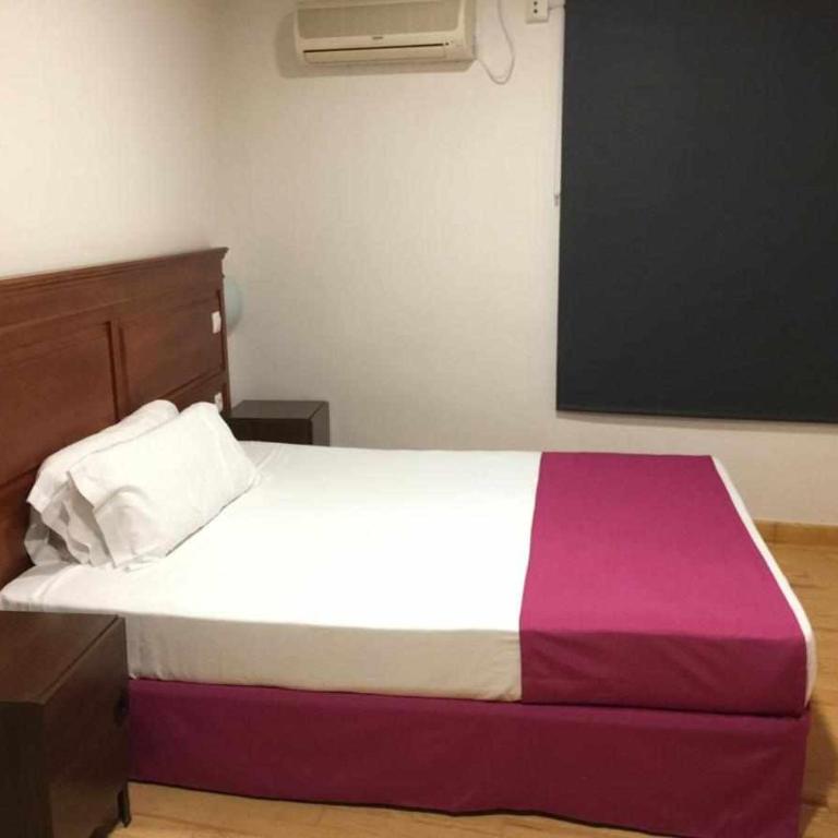 KubiK HOTEL - Habitación Superior con cama extragrande - 18