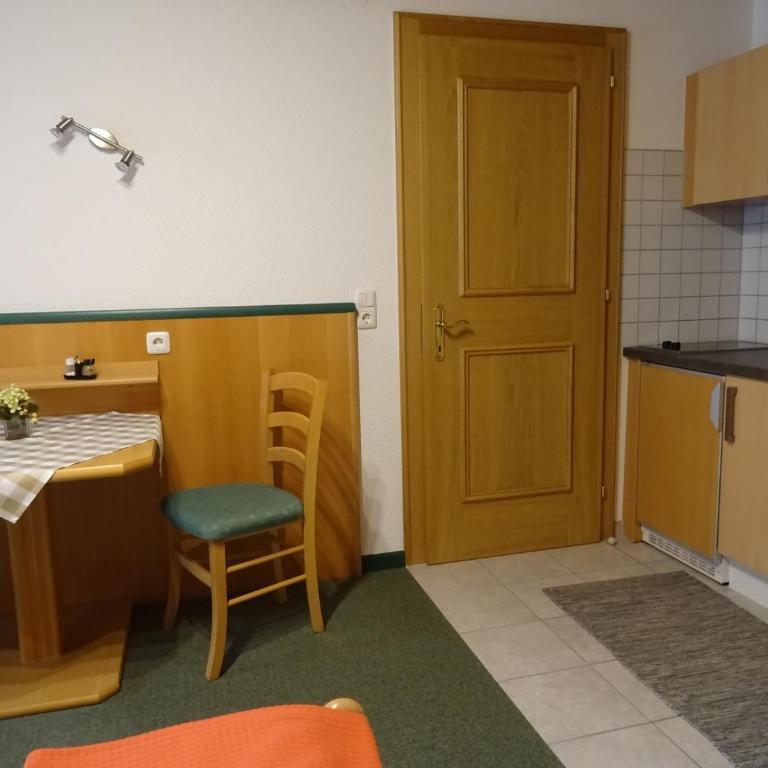Ferienwohnungen Niederacher - Estudio con terraza - 2