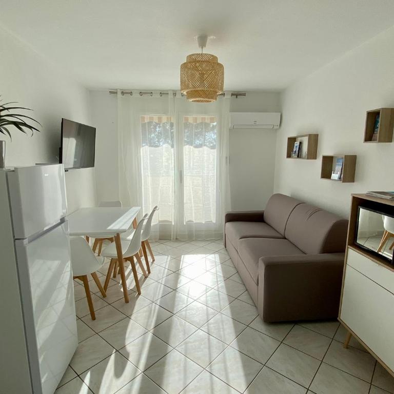 Les locations Cinaureva « Village de la mer » - Appartement avec Terrasse - 1