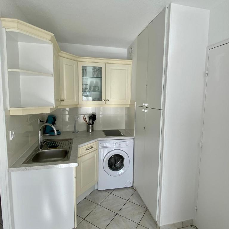 Les locations Cinaureva « Village de la mer » - Appartement avec Terrasse - 5