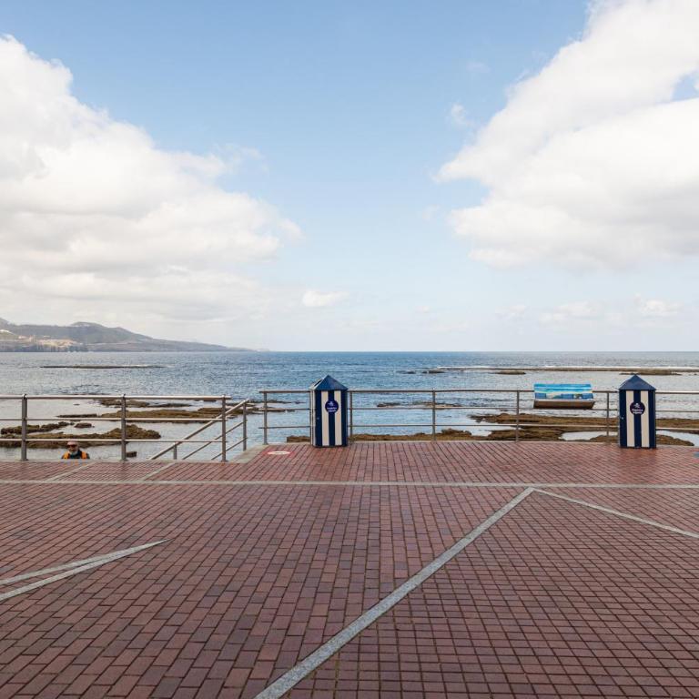 HomeForGuest Moderno Estudio junto a Las Canteras - Apartamento Estudio - 20