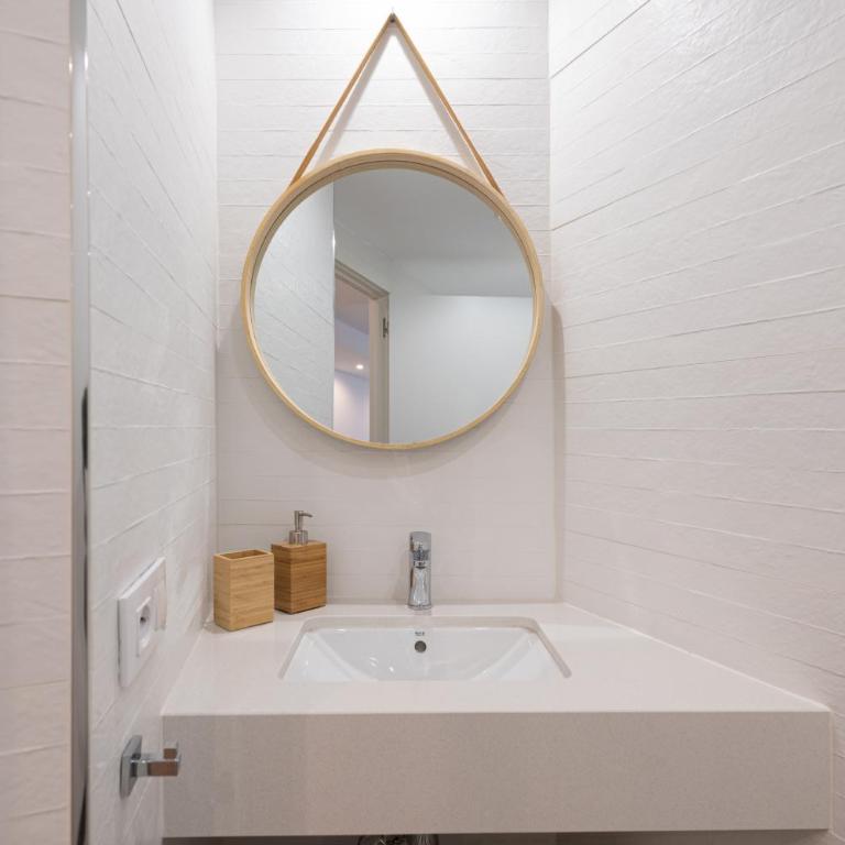 HomeForGuest Moderno Estudio junto a Las Canteras - Apartamento Estudio - 36