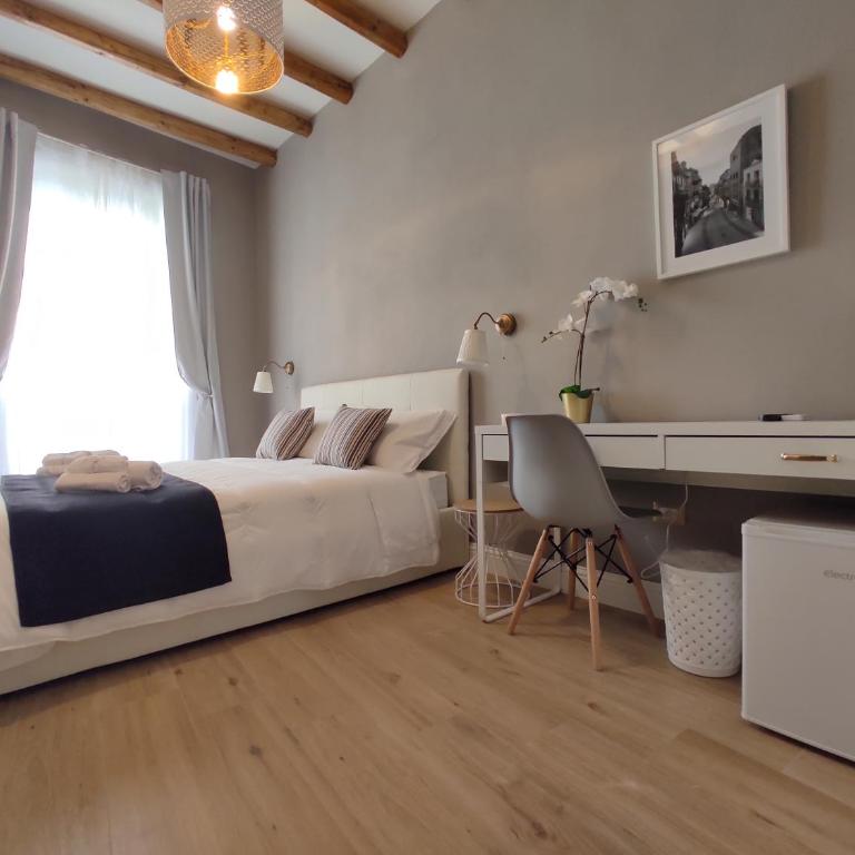 Manno Rooms Affittacamere - Camera Matrimoniale Superior - 1