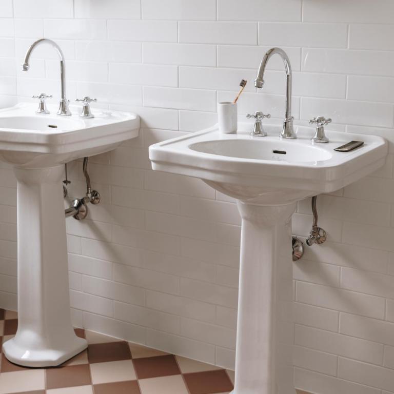 Parkhotel Mondschein, a Member of Design Hotels - Junior Suite - 13