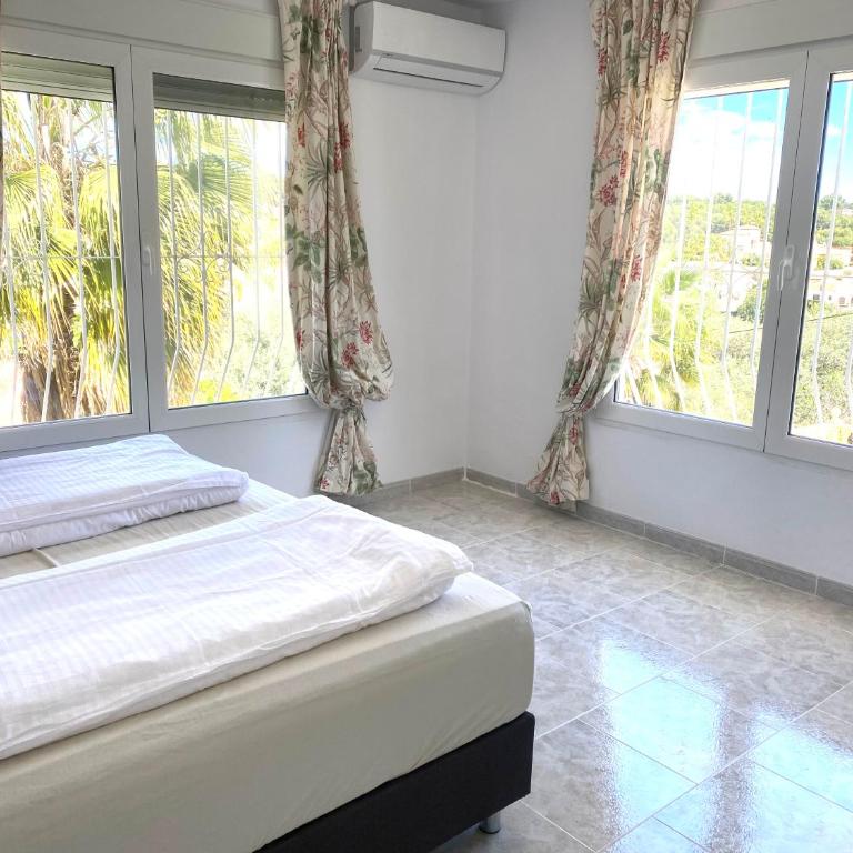 Villa mit privatem Pool 10 Minuten vom Strand mit kostenlosen WiFi - Villa de 3 dormitorios - 11