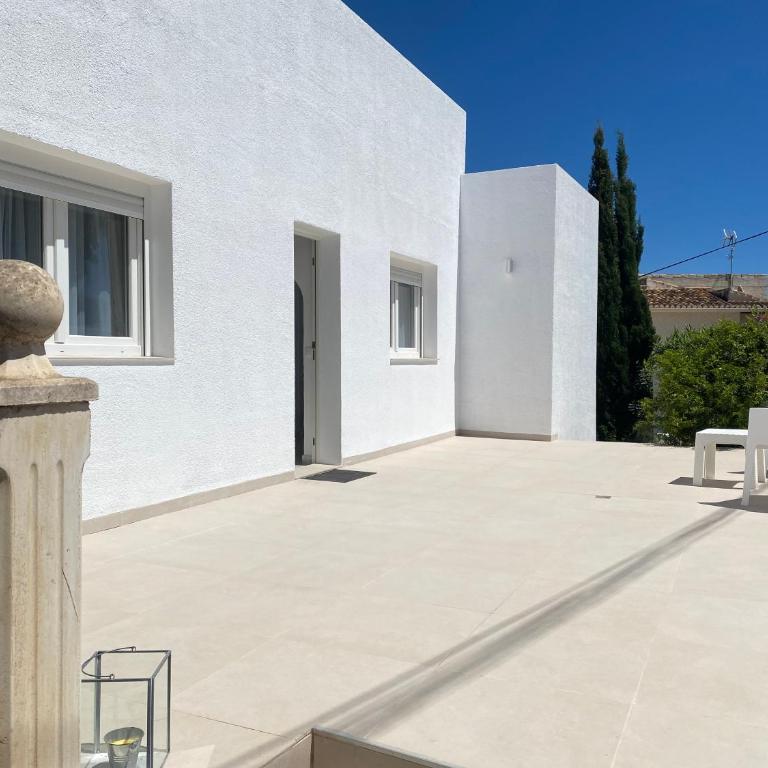 Villa mit privatem Pool 10 Minuten vom Strand mit kostenlosen WiFi - Villa de 3 dormitorios - 4