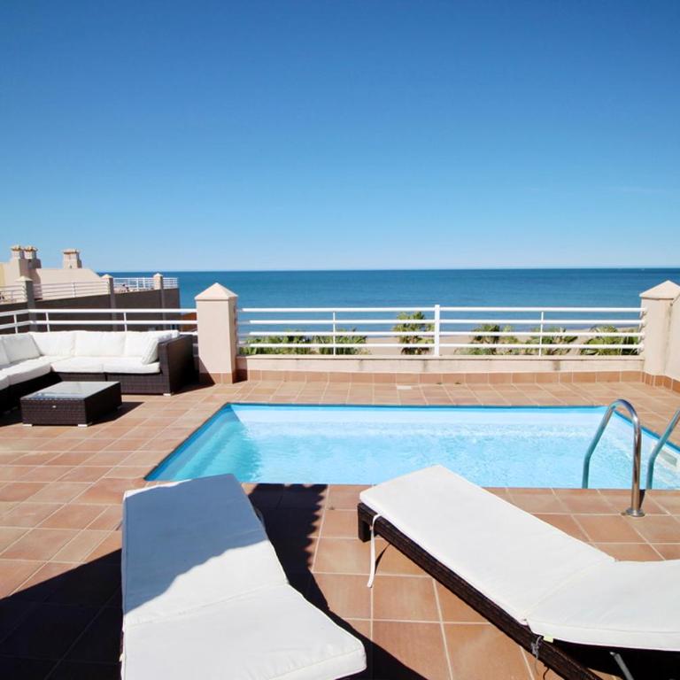 El Amanecer 81 by homeprive - Vacation Home - 10