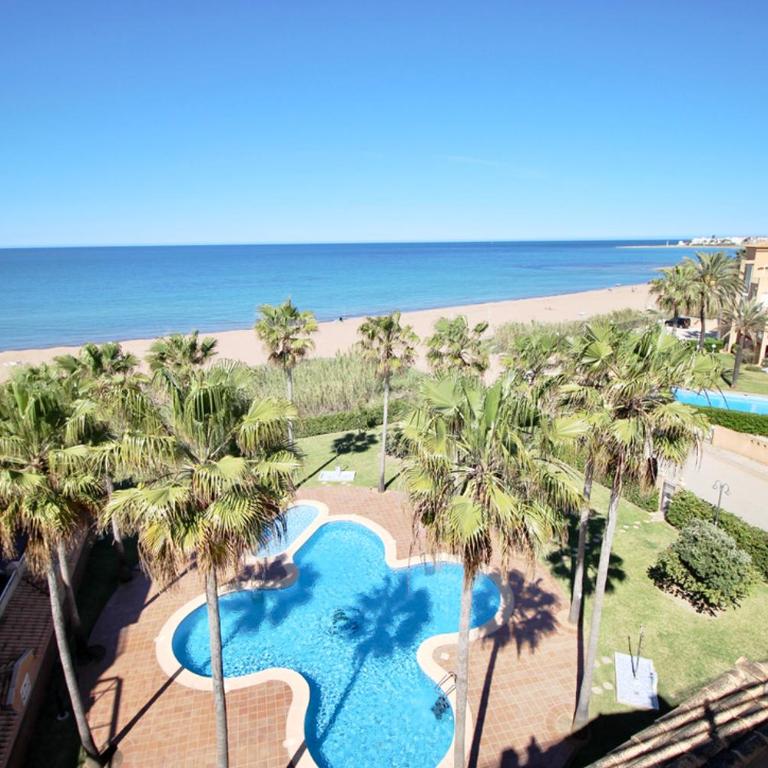 El Amanecer 81 by homeprive - Vacation Home - 14