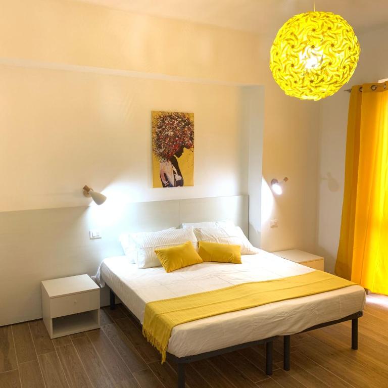 Bed and Breakfast Arco dei cappuccini - Camera Tripla con Terrazza - 5