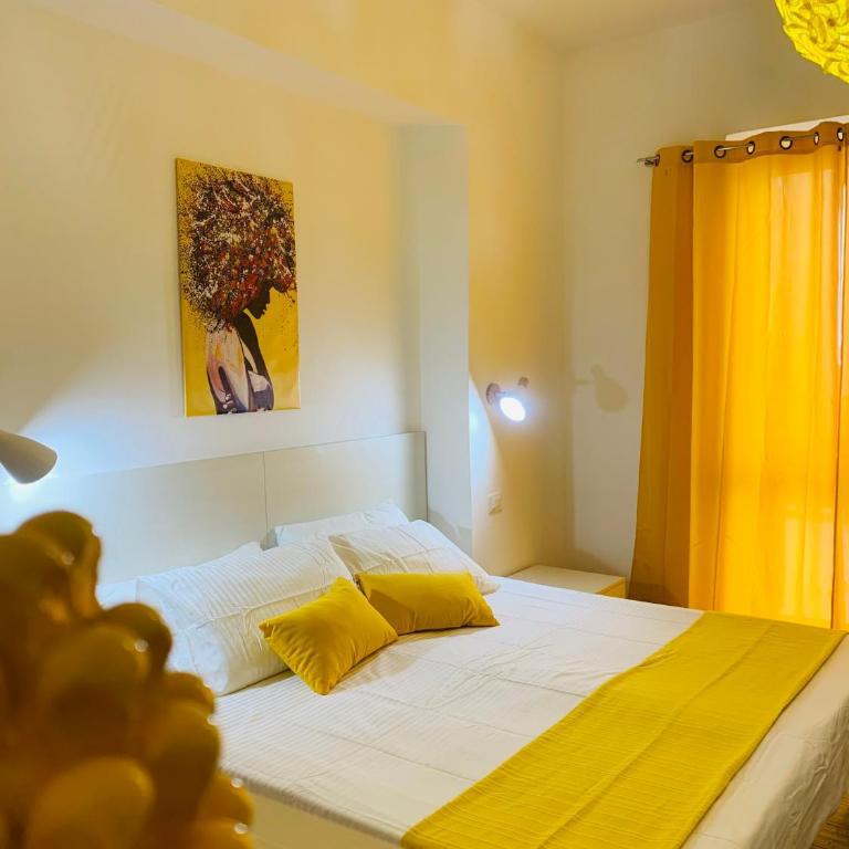Bed and Breakfast Arco dei cappuccini - Camera Tripla con Terrazza - 6