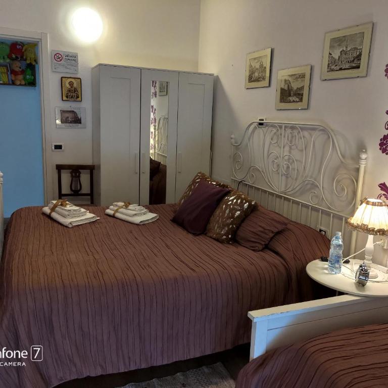 B&B San Vitale - Camera Tripla - 16