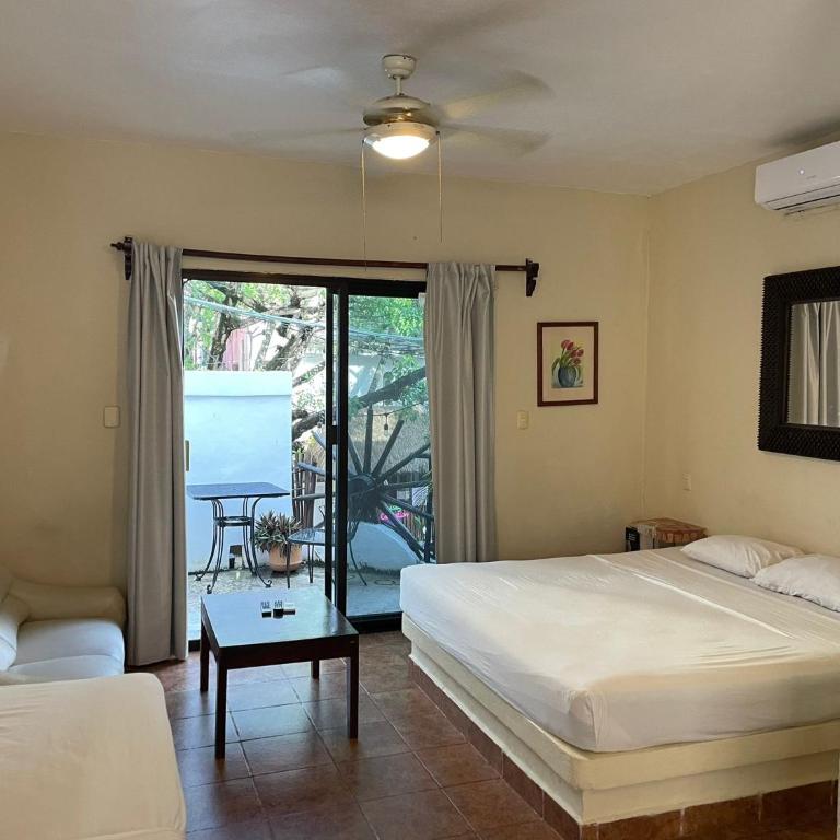 Moonshine Hotel - Apartment - 7