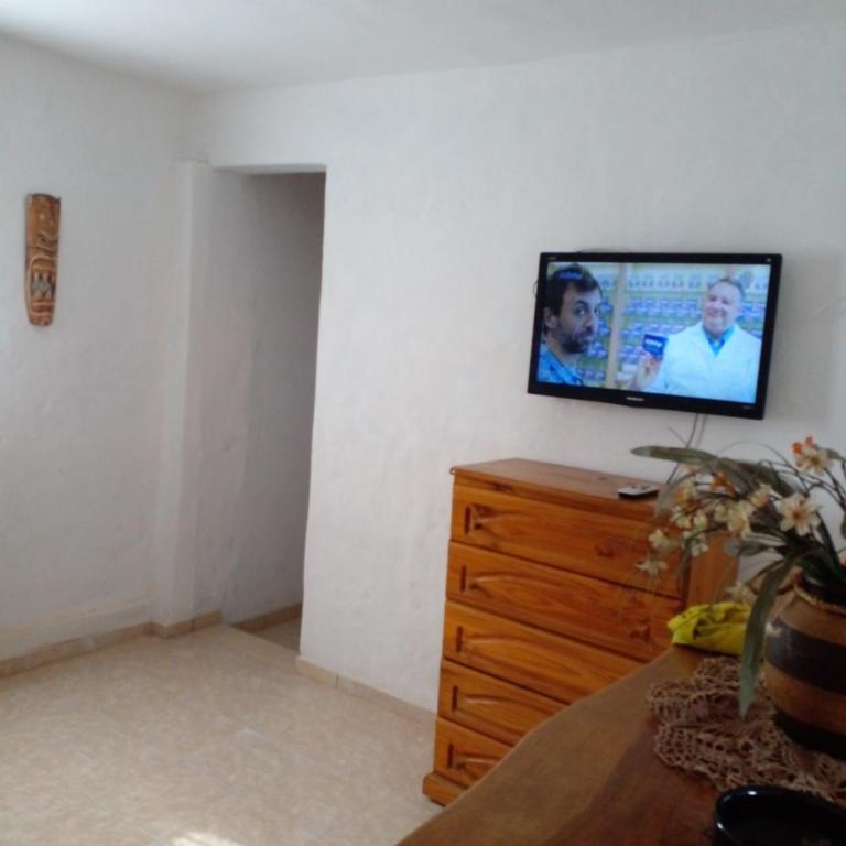 Cabañas La Escondida Casa De Campo 2 - Habitación Triple Económica - 3