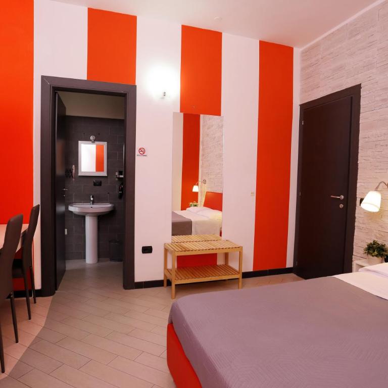 Guest House Le Tre Isole Sorrento - Camera Matrimoniale con Bagno Privato - 2
