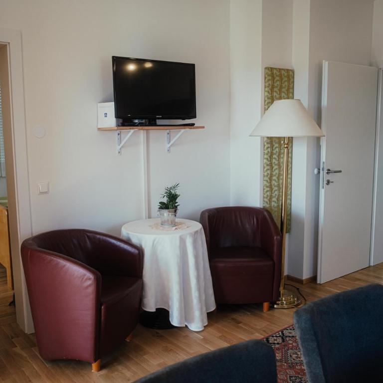 Gästehaus Jeindl - Apartment mit Terrasse - 9