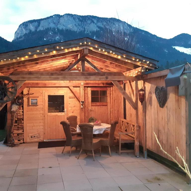 Ferienwohnung Bruni Bock - Three-Bedroom Apartment with Shower - 4