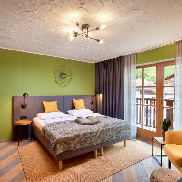 ever grün KAPRUN inkl Zell am See-Kaprun Sommerkarte - Doppelzimmer mit Balkon - 3