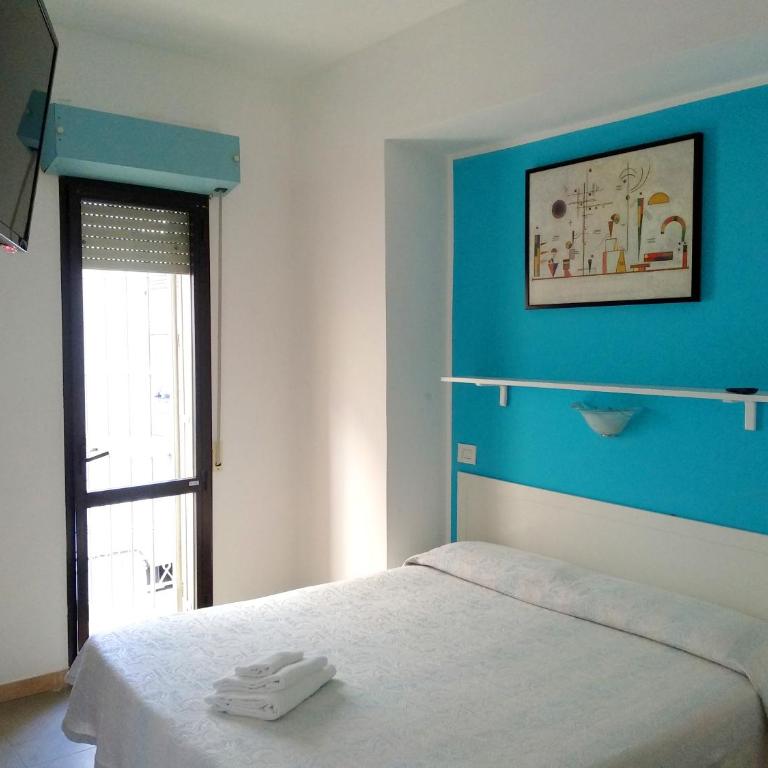 Hotel Zenith - Camera Matrimoniale/Doppia con Letti Singoli con Balcone - 10