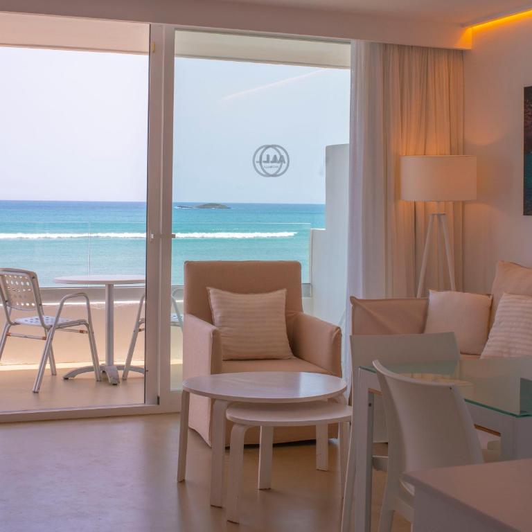 Apartamentos Llobet Ibiza - Apartamento Superior con vistas al mar - 8