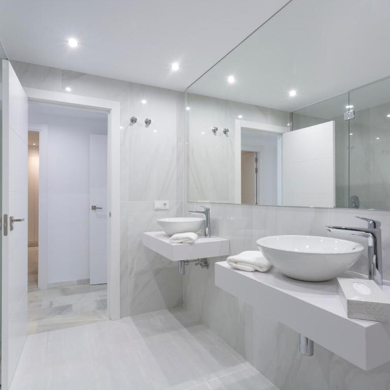 B51 Executive Flats Marbella - Apartamento Deluxe de 4 dormitorios con vistas al mar - 2