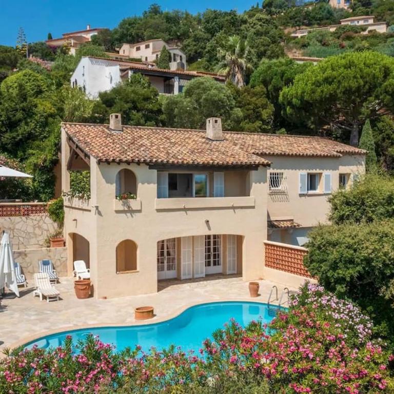 4-Star Private Villa with Heated Pool and Panoramic Sea View at Gulf de Saint Tropez - Villa - 2
