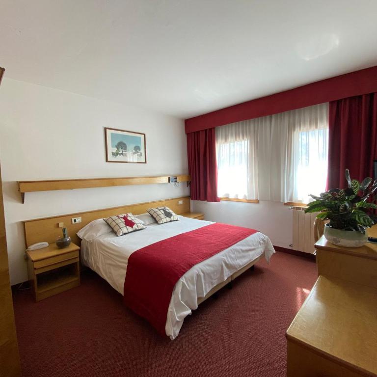 Grand Hotel Miramonti - Camera Standard Matrimoniale/Doppia con Letti Singoli - 2