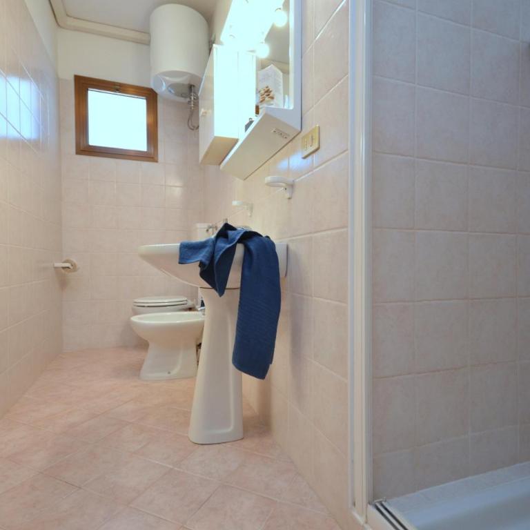 Appartamenti Azzurra - Appartamento con 2 Camere da Letto - 8