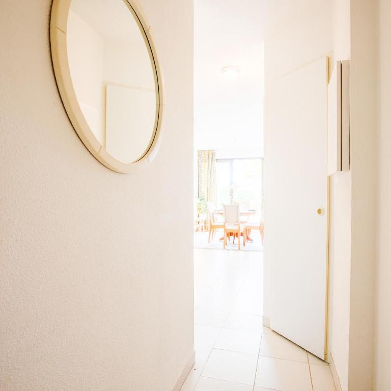 L'ANGE GARDIEN AP4269 by Riviera Holiday Homes - Appartement - Vue sur Jardin - 27