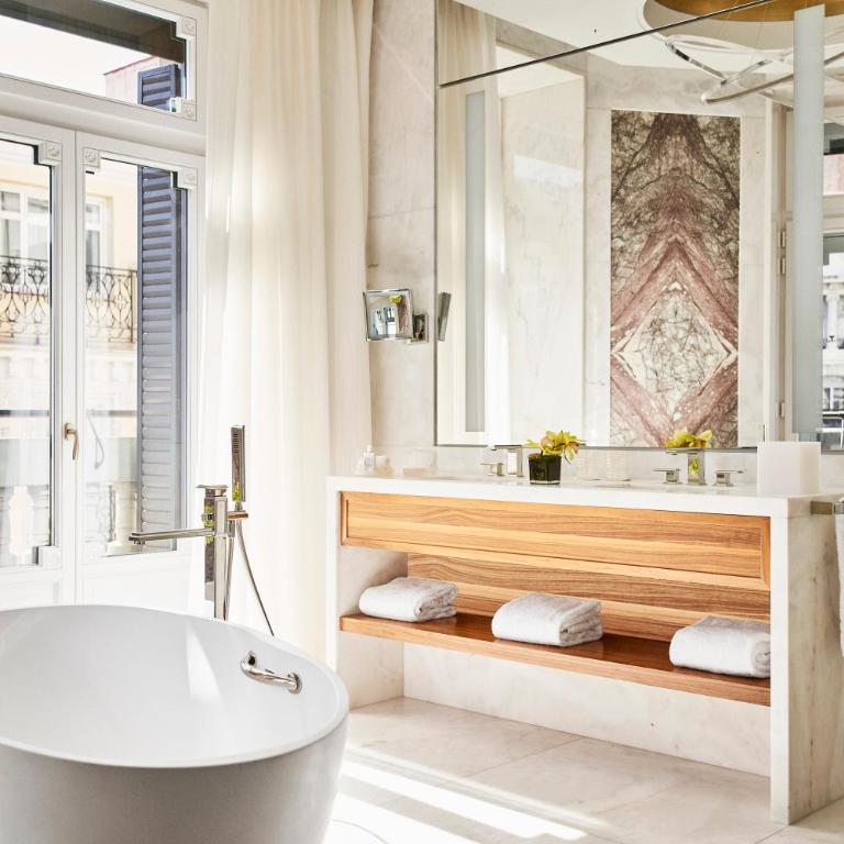 Four Seasons Hotel Madrid - Suite Canalejas con cama extragrande - 3
