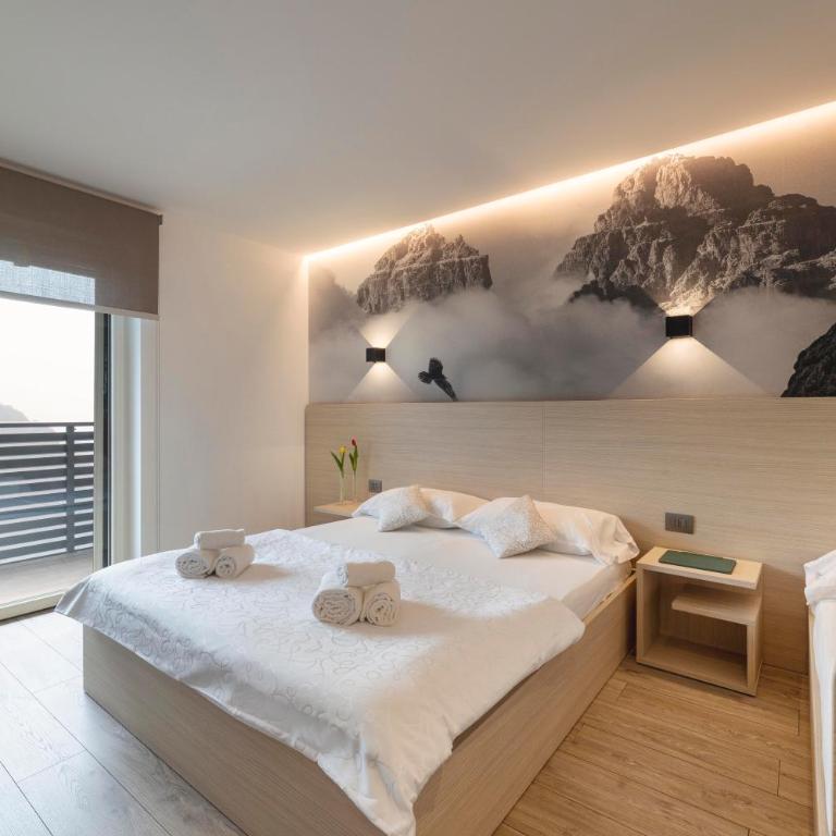 Hotel Castel Mani - Superior Dreibettzimmer - 2