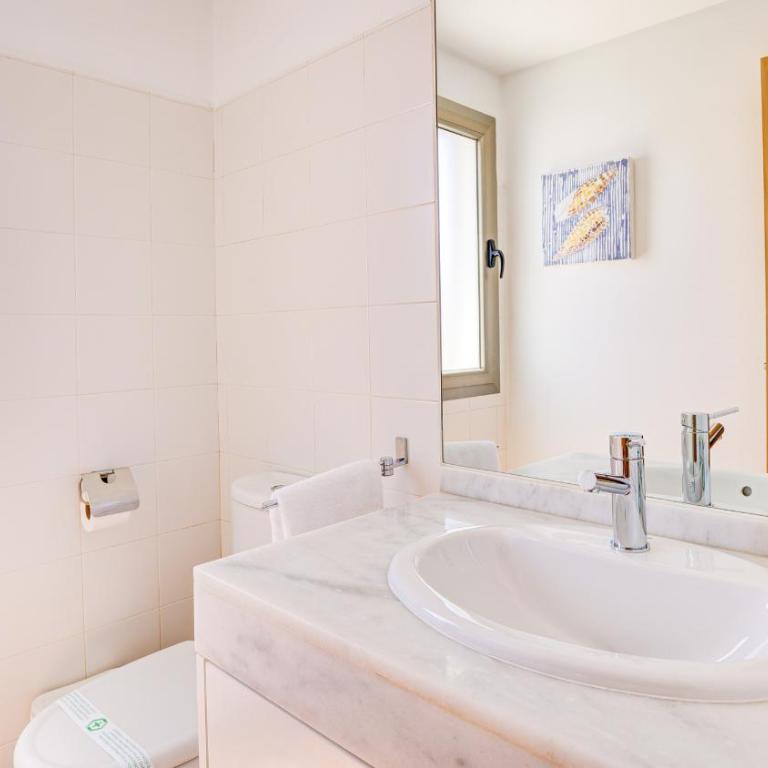 Luxury Villa Cindy - Three-Bedroom Villa - 25