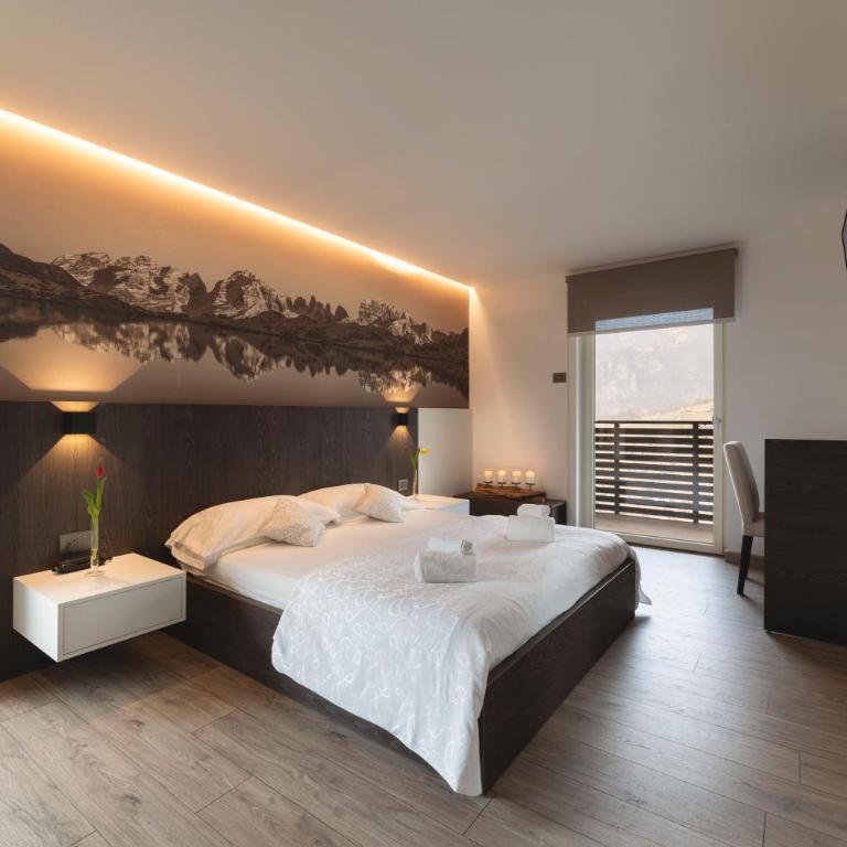 Hotel Castel Mani - Zimmer mit Queensize-Bett - 4