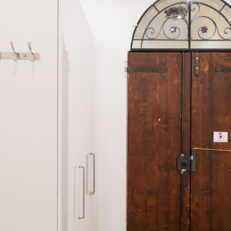 45 - Tourist House Bologna Oberdan - Self check-in - Casa con 2 Camere da Letto - 45