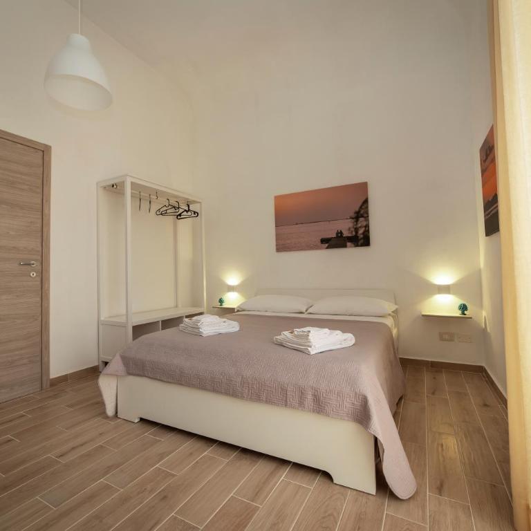 I balconi di Porta Mazara - Camera Matrimoniale con Bagno Privato - 5