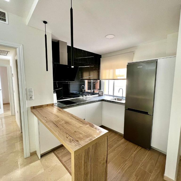 San Fernando de la Ribera - Three-Bedroom Apartment - 3