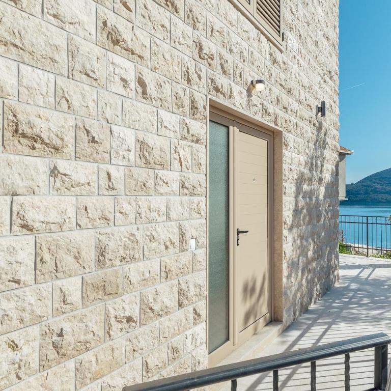 Boka Apartment 6 - Two-Bedroom Apartment - 30