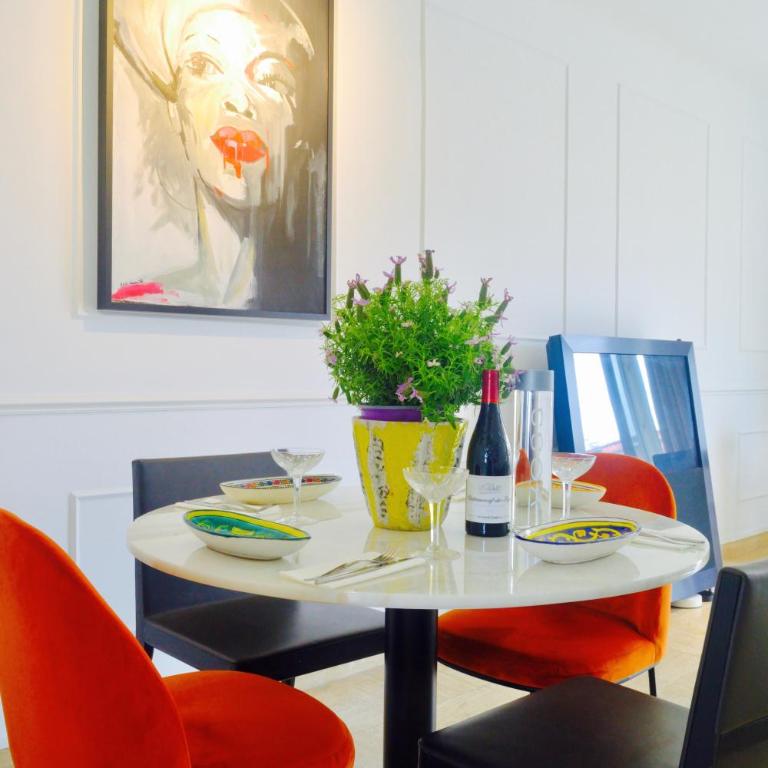 Elegant & Luminous 2-BR - Antibes City Center - Appartement 2 Chambres - 5