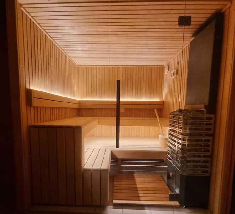 Chalet Tontine, 3 bedrooms, sauna, terrace and great views ! - Chalet - 12