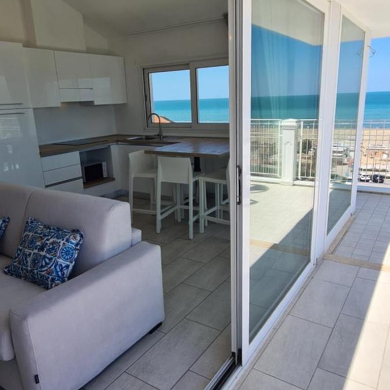 Rubino Smart Stay - Ideale per ragazzi - a 100m dal Mare - P r a t u r e c c i Group - Appartamento Attico - 5
