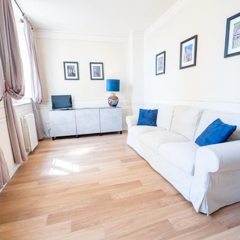 VILLA CITTADELLA - Appartamento con 2 Camere da Letto - 9