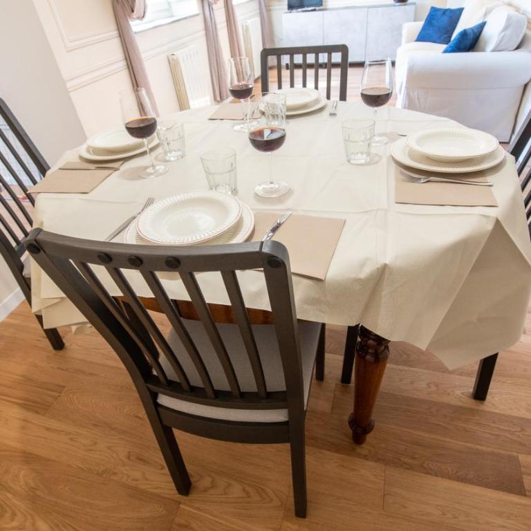 VILLA CITTADELLA - Appartamento con 2 Camere da Letto - 87
