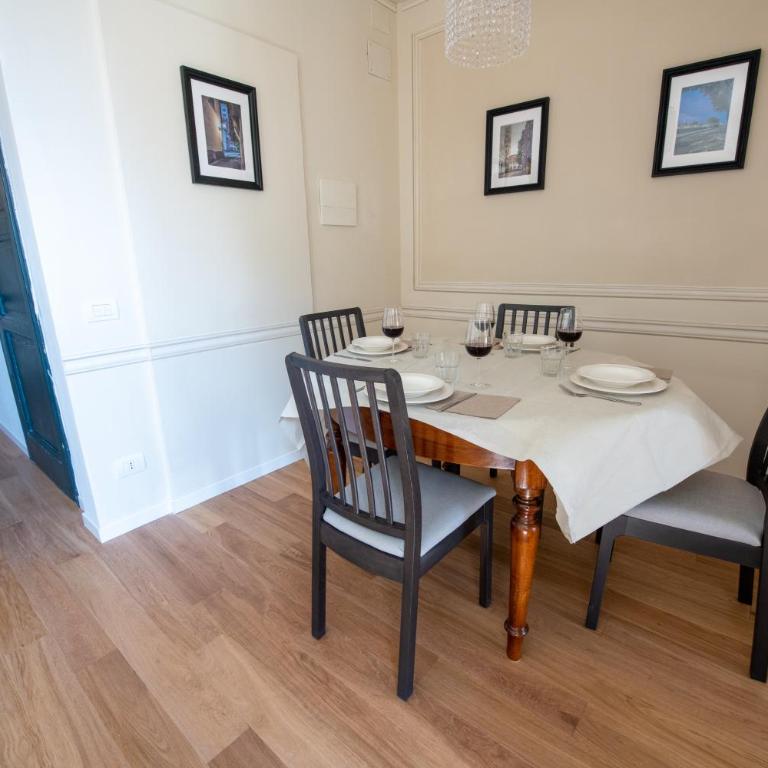 VILLA CITTADELLA - Appartamento con 2 Camere da Letto - 56