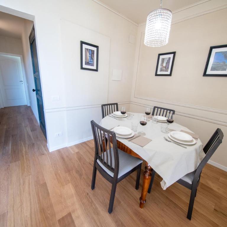VILLA CITTADELLA - Appartamento con 2 Camere da Letto - 64