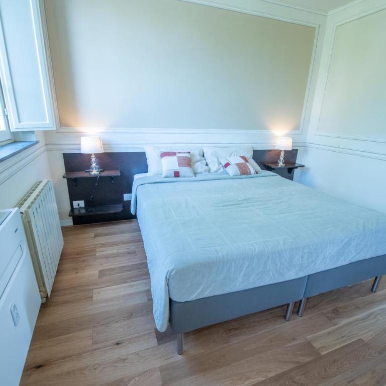 VILLA CITTADELLA - Appartamento con 2 Camere da Letto - 69